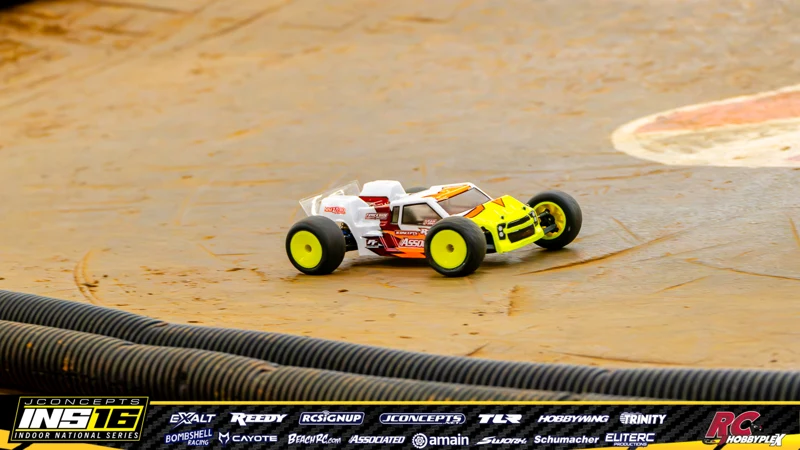Kraig Obrien's Team Associated RC car at the JConcepts INS16 Hoosier Hobbyplex Finals
