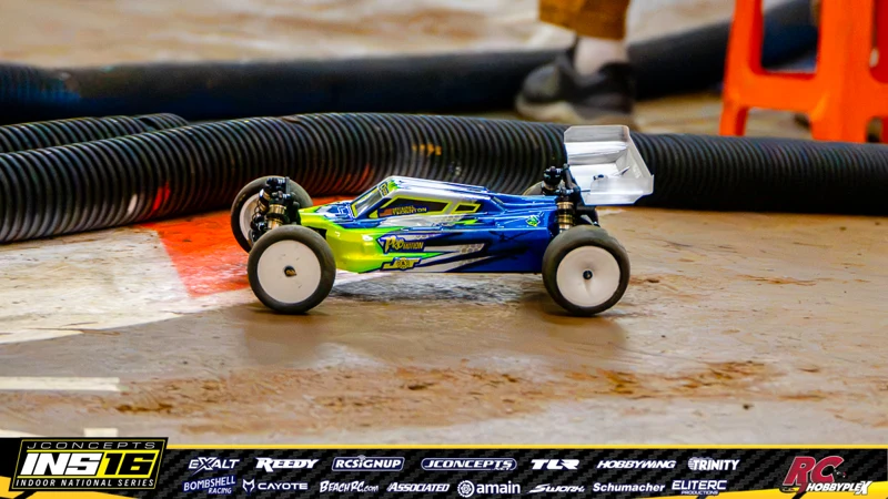 Michael Thornton's XRAY RC car at the JConcepts INS16 Hoosier Hobbyplex Finals