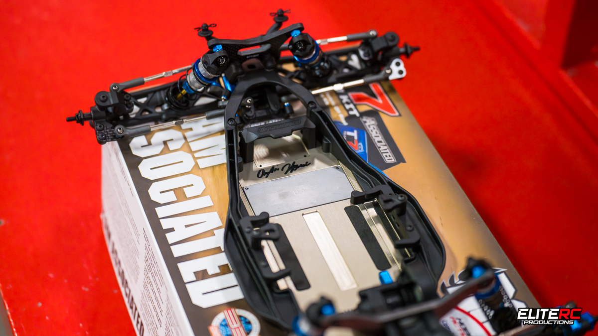 2025 MASTERS OF DIRT -  NEW TEAM ASSOCIATED  T7  BUILT & SIGNED BY AYDIN HORNE! - Image 2