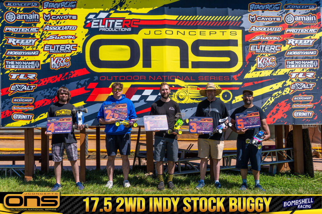 17.5 2wd Indy Stock Buggy: 1. Adam Stelmack, 2. Kyle Conklin, 3. Ryan Gamber, 4. Damion Mount, 5. John Lee