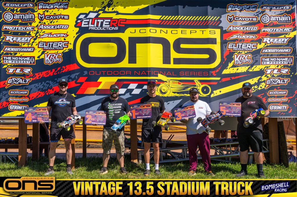Vintage 13.5 Stadium Truck: 1. Ryan Harris, 2. Patrick Rossiter, 3. John Berkebile, 4. Chris Vanair, 5. Owen Simmons